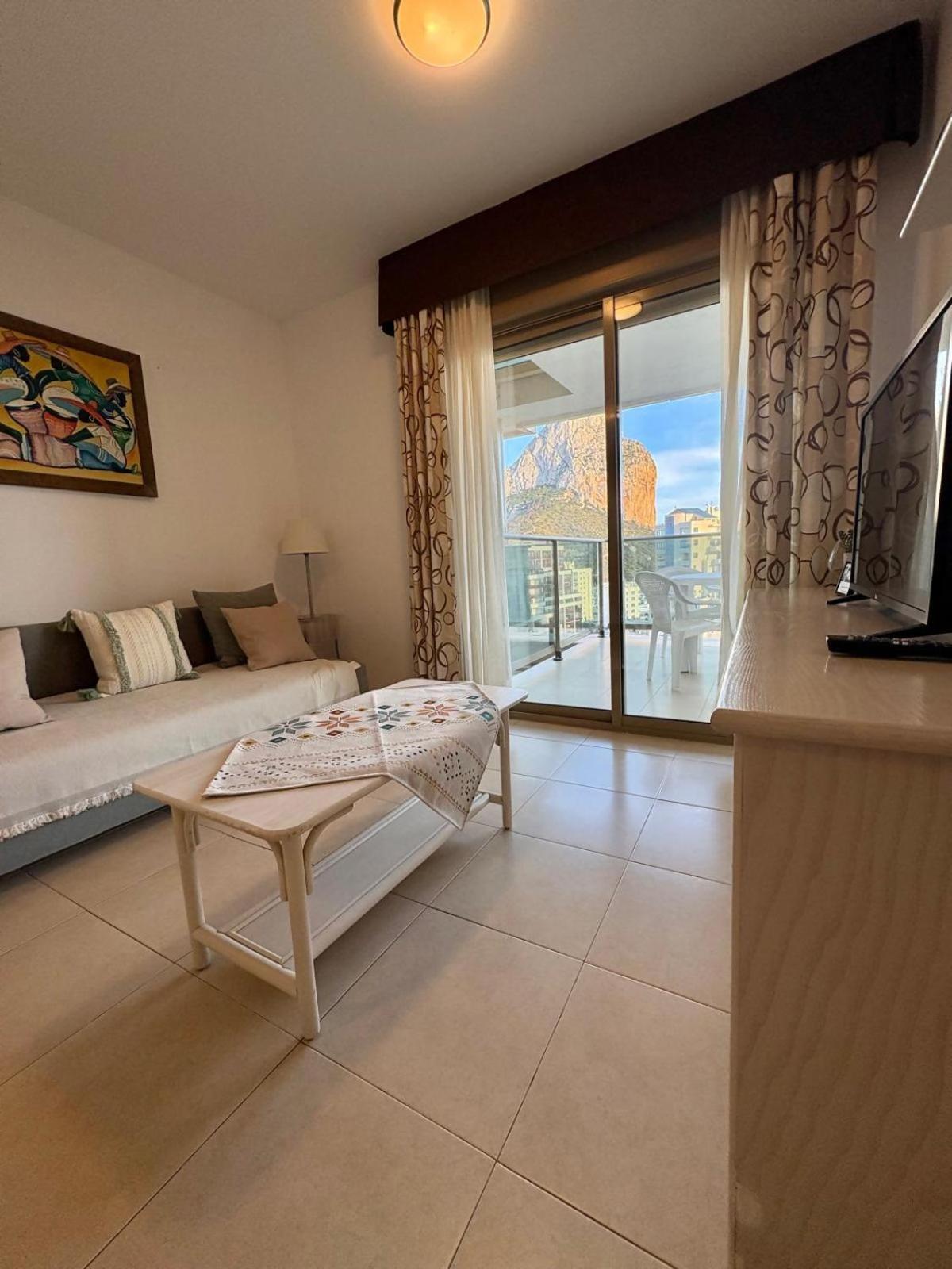 Apartment With Sea View Pool & Private Parking カルプ エクステリア 写真