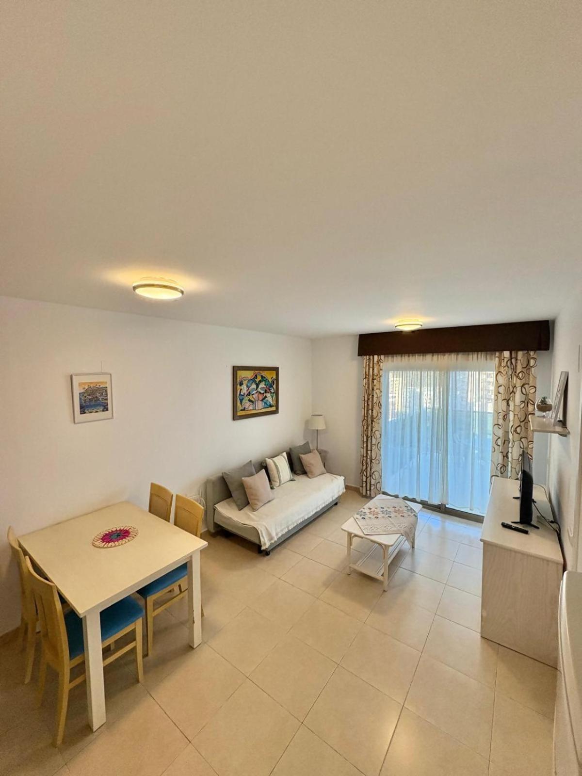 Apartment With Sea View Pool & Private Parking カルプ エクステリア 写真